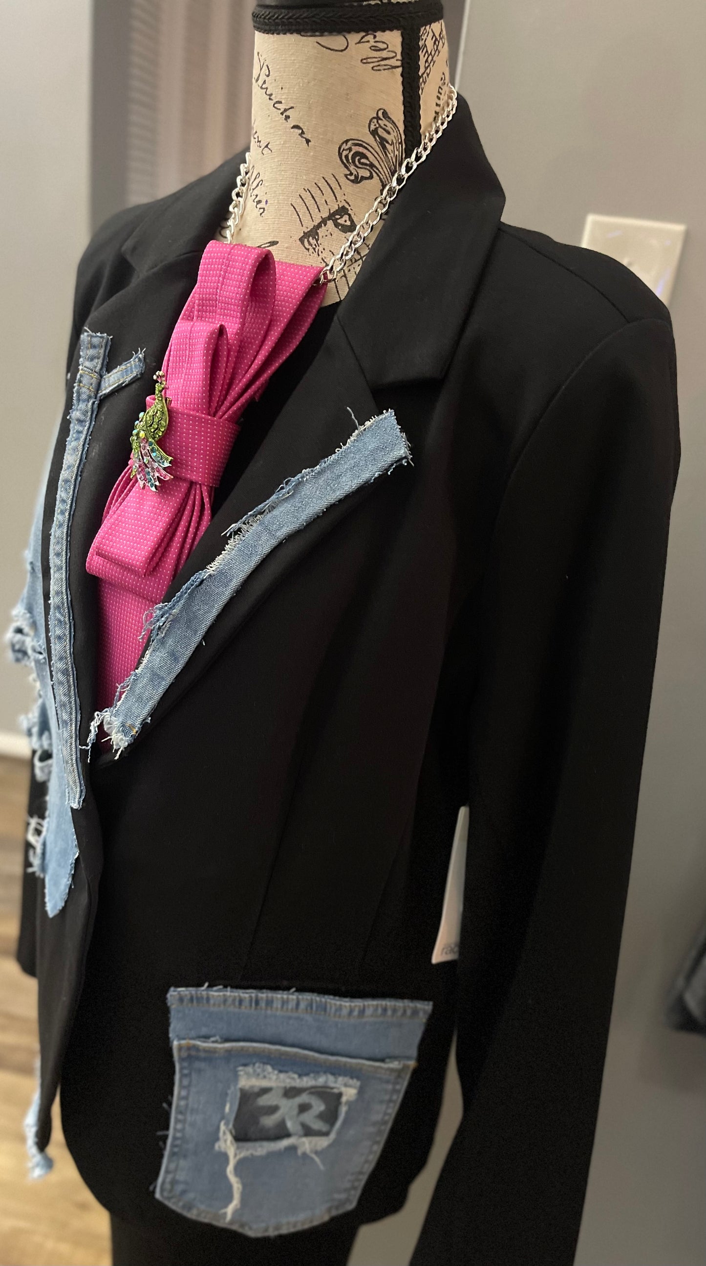 AFRO QUEEN BLACK BLAZER