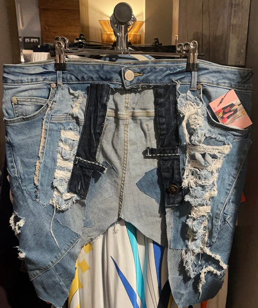 DISTRESSED DENIM STACKER