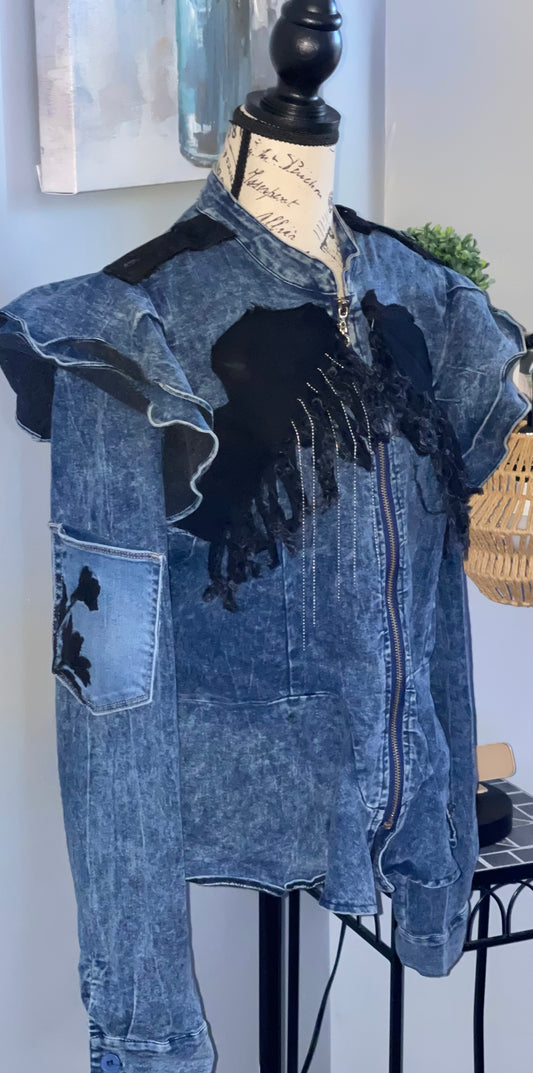 CHAIN ACCENT DENIM RUFFLE JACKET